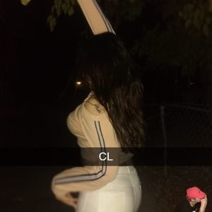 Meet your Posher, Vela